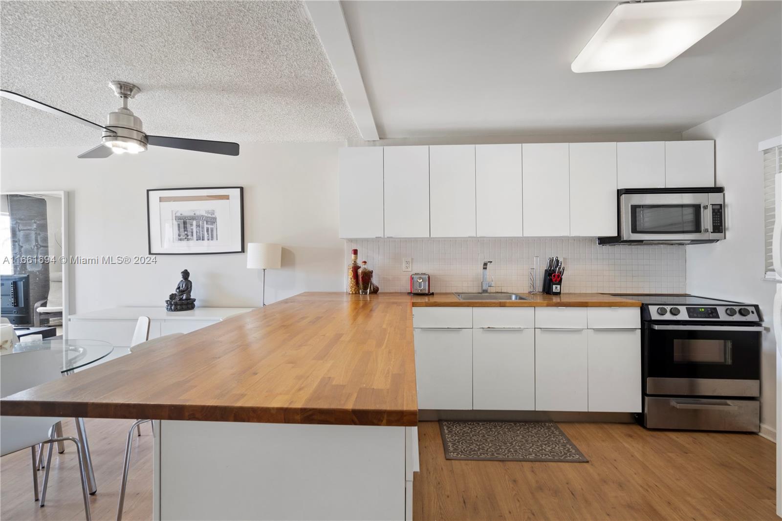 1428 Euclid Ave # 303
