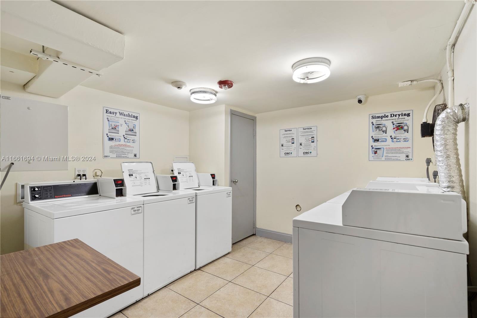 1428 Euclid Ave # 303