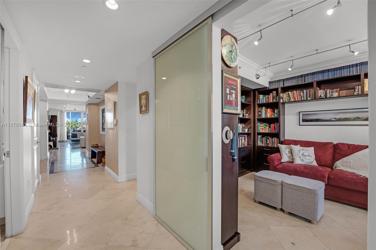 765 Crandon Blvd # 305