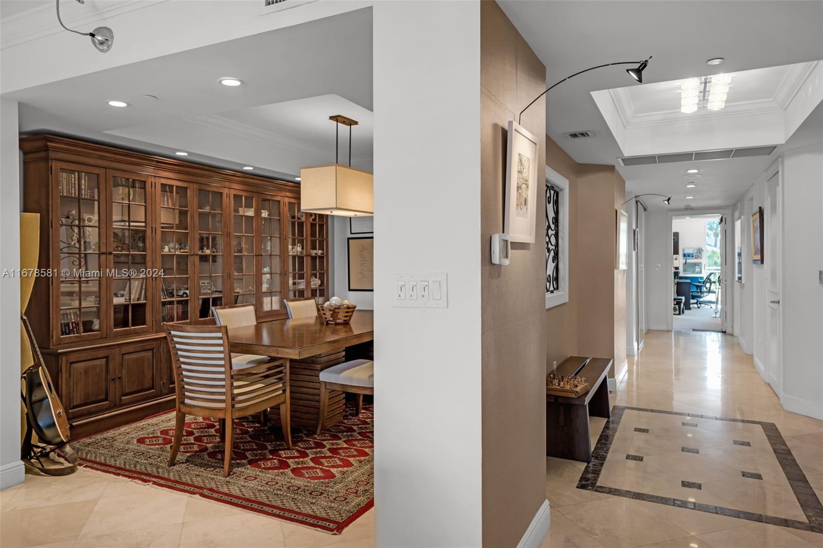 765 Crandon Blvd # 305