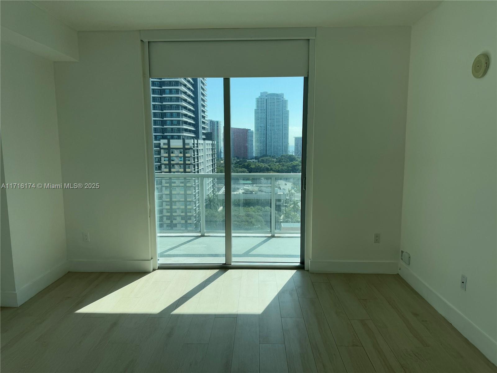 79 SW 12th St Unit: 1702-S
