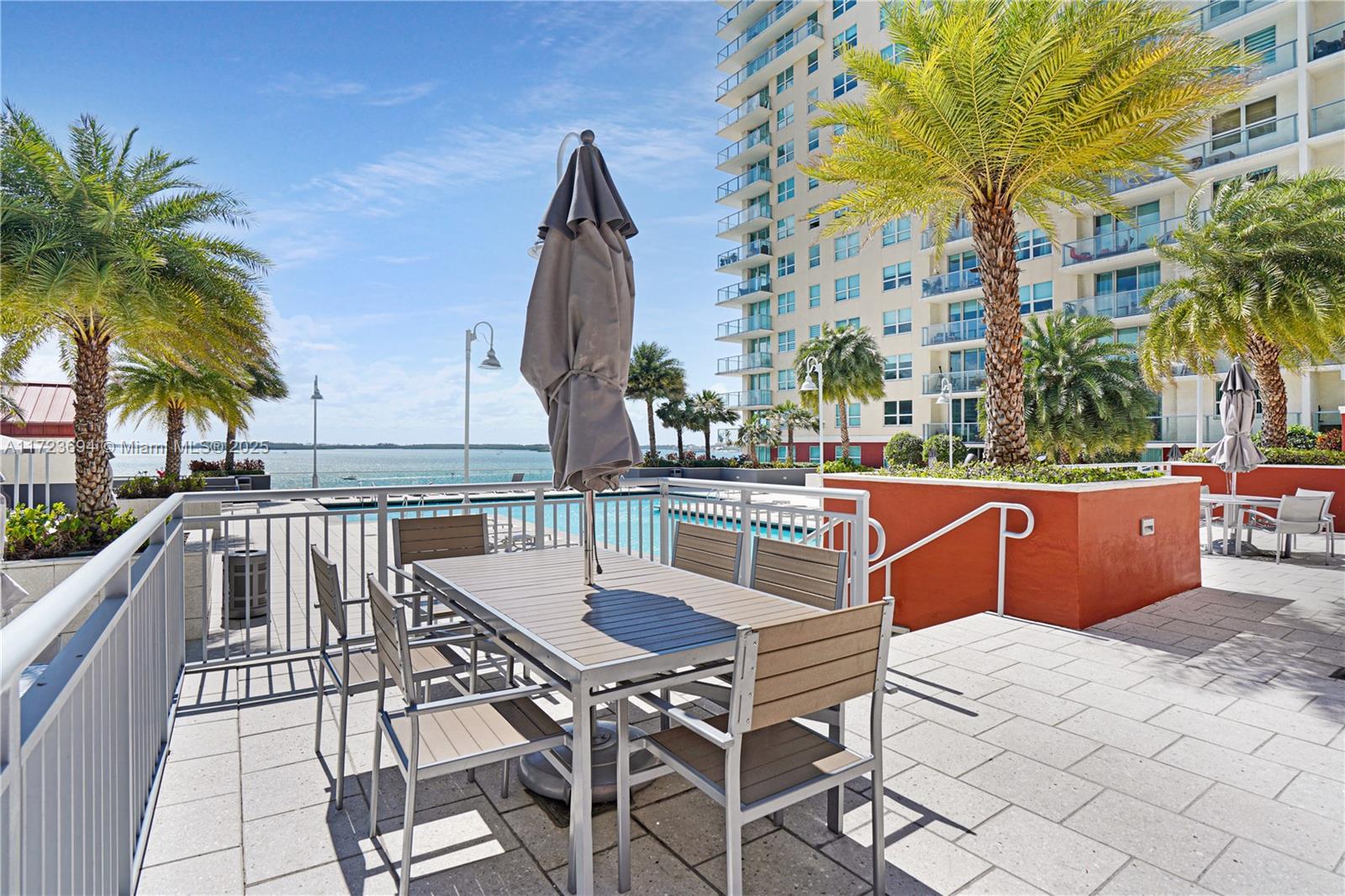 1155 Brickell Bay Dr # 704