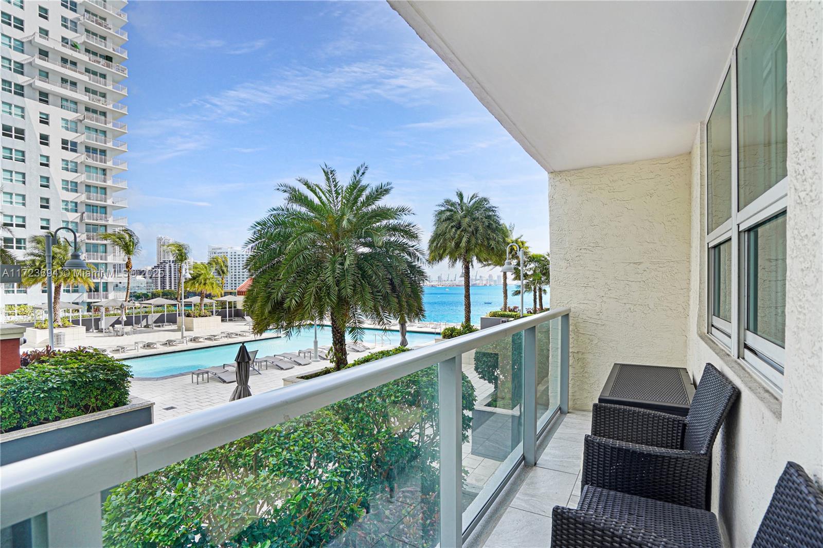 1155 Brickell Bay Dr # 704