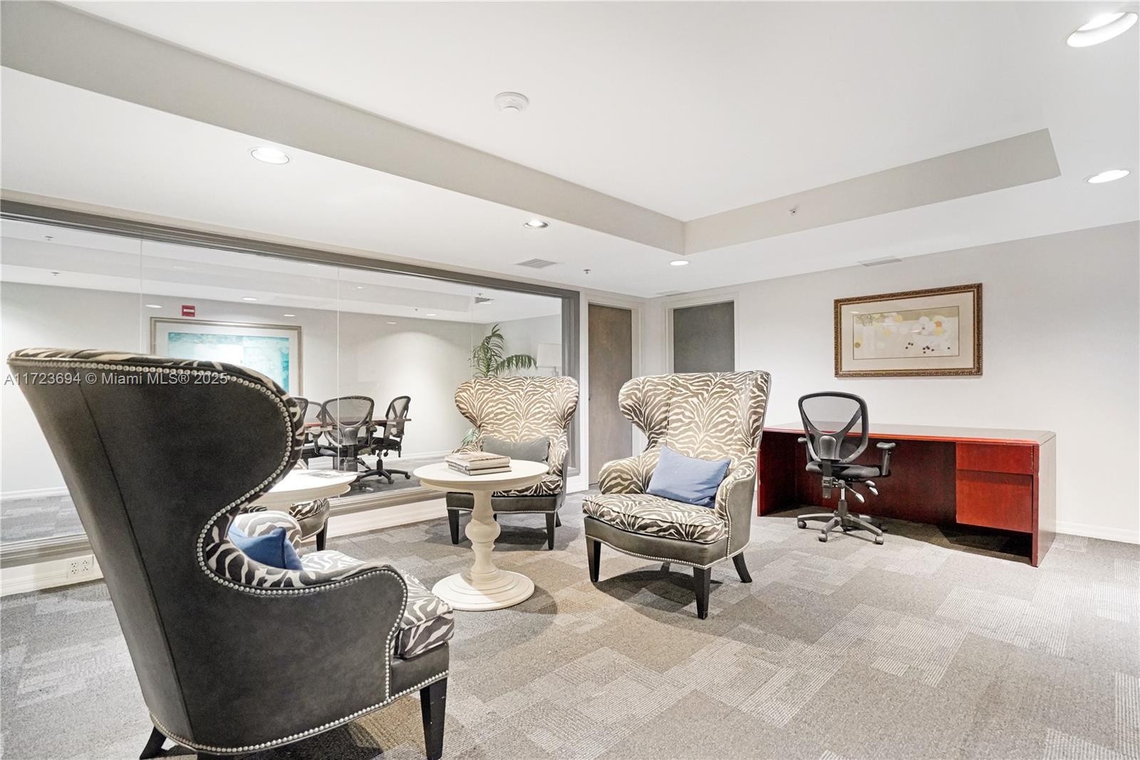 1155 Brickell Bay Dr # 704