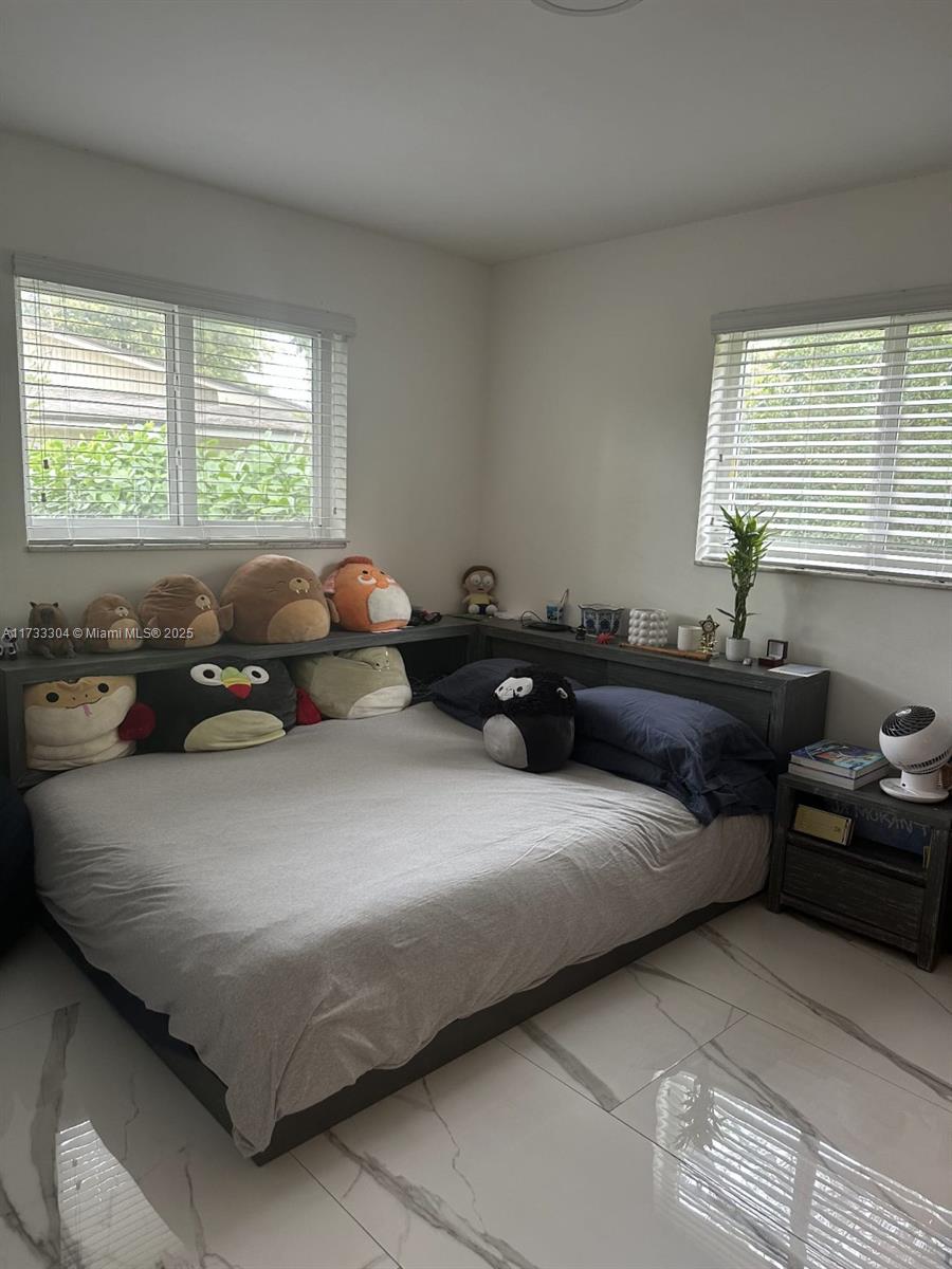 7753 SW 106th Ter Unit: -