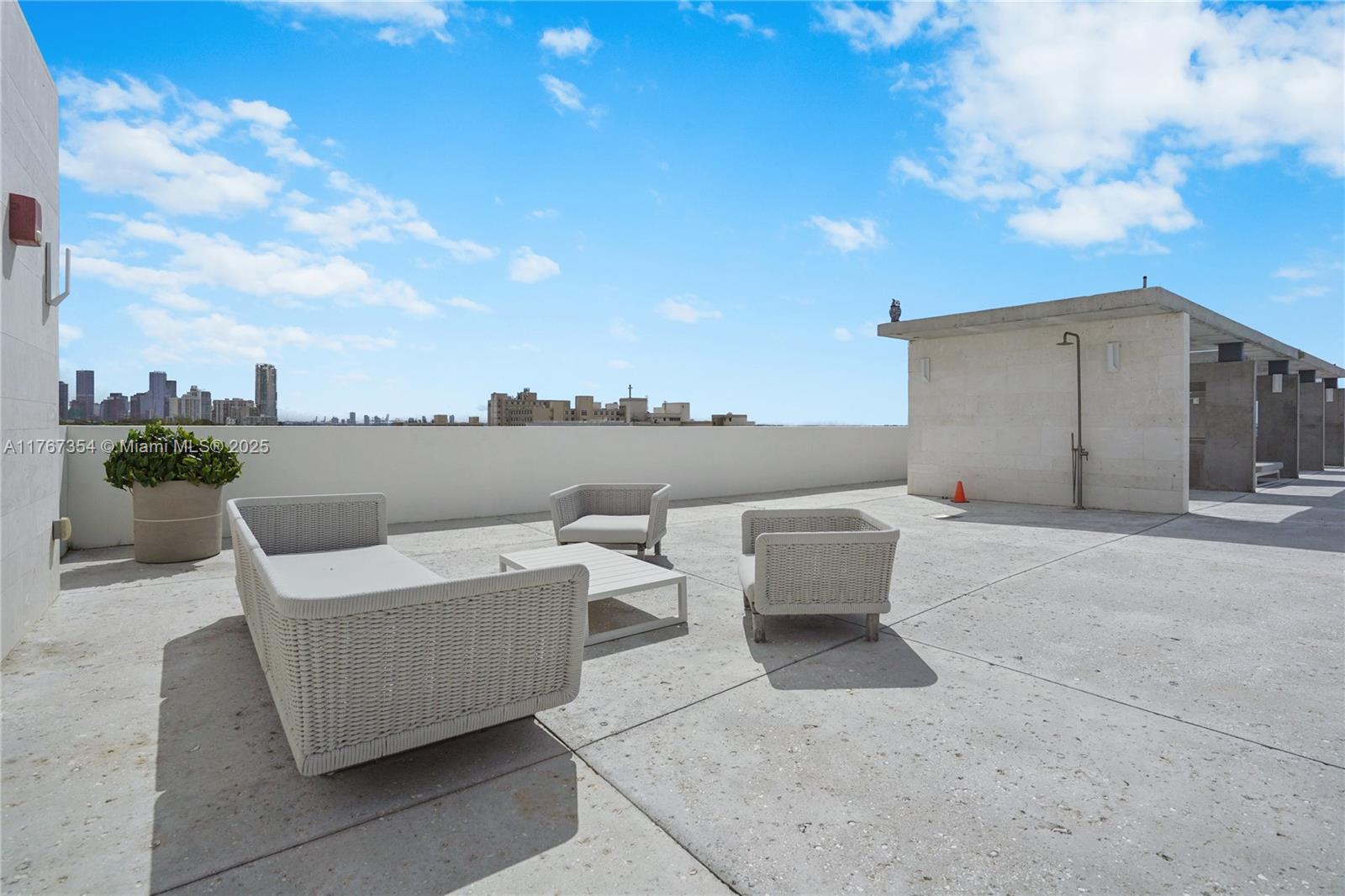 3581 E Glencoe St # 307