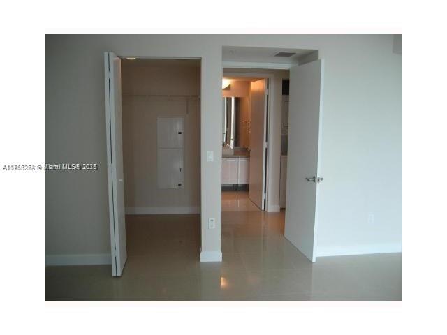 185 SW 7th St # 3114