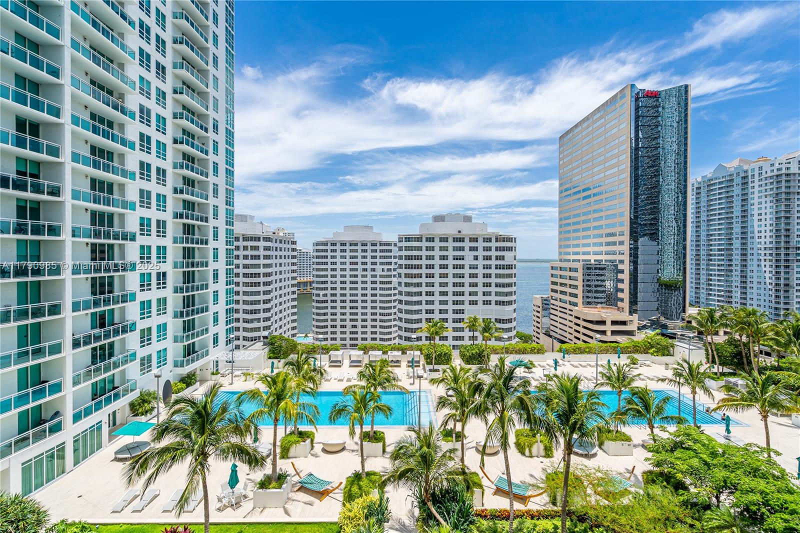 950 Brickell Bay Dr # 4906