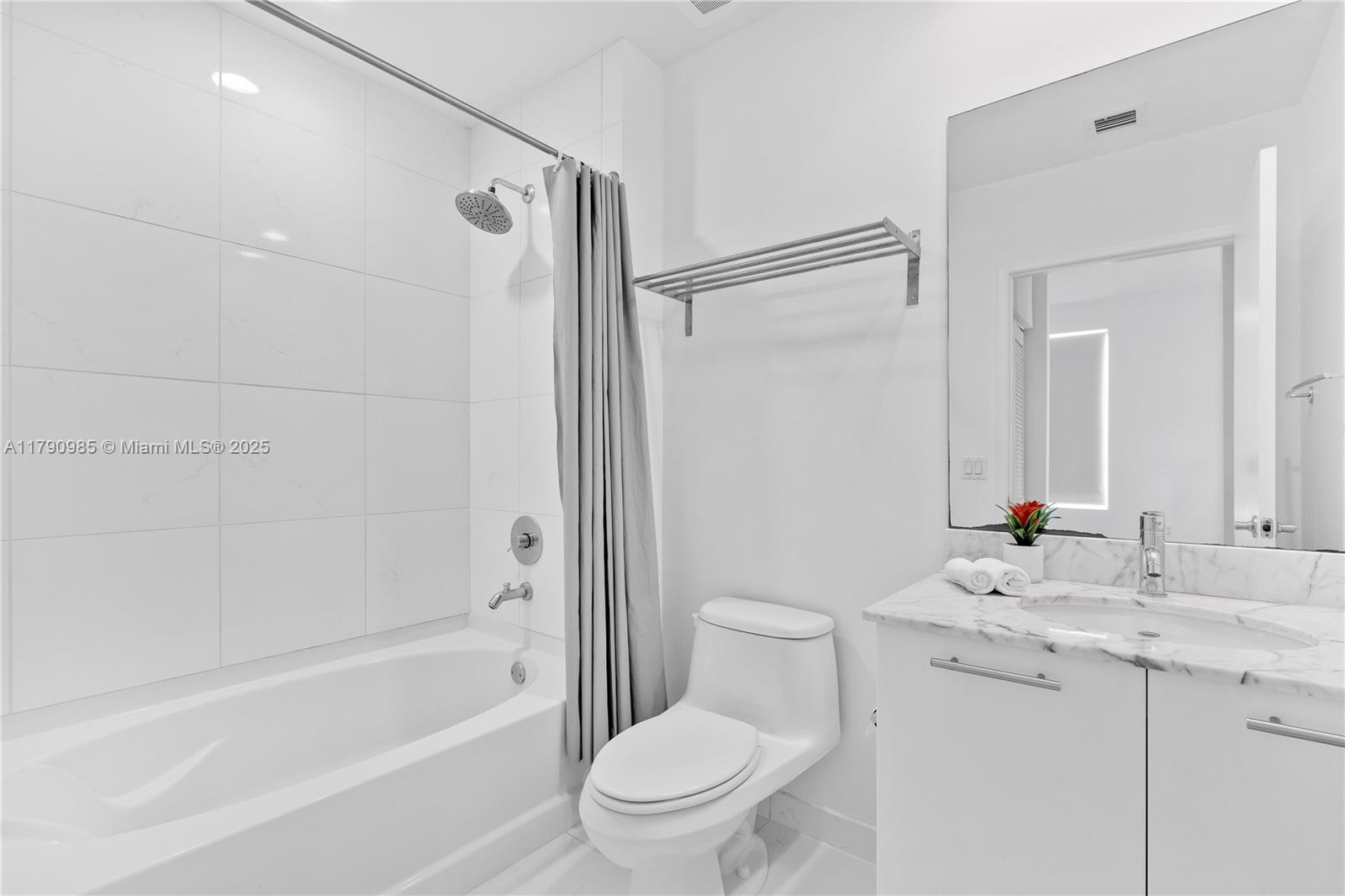 950 Brickell Bay Dr # 4906