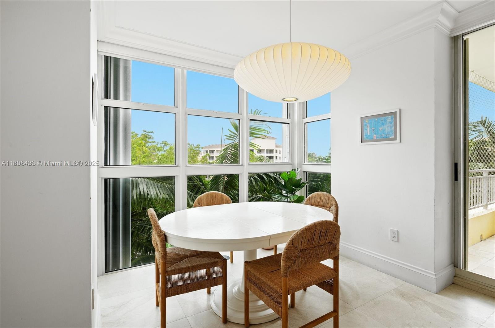 765 Crandon Blvd # 407