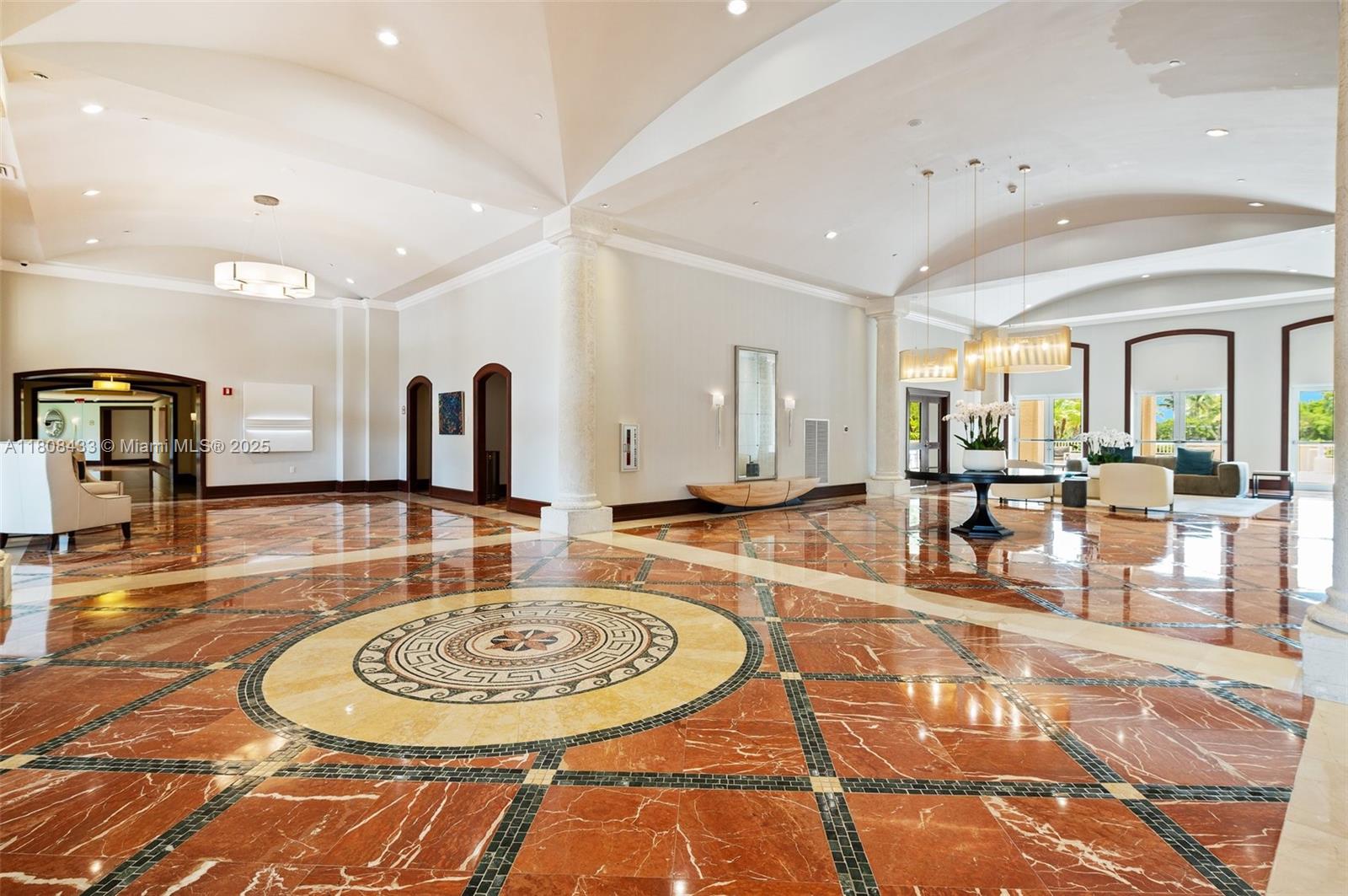 765 Crandon Blvd # 407