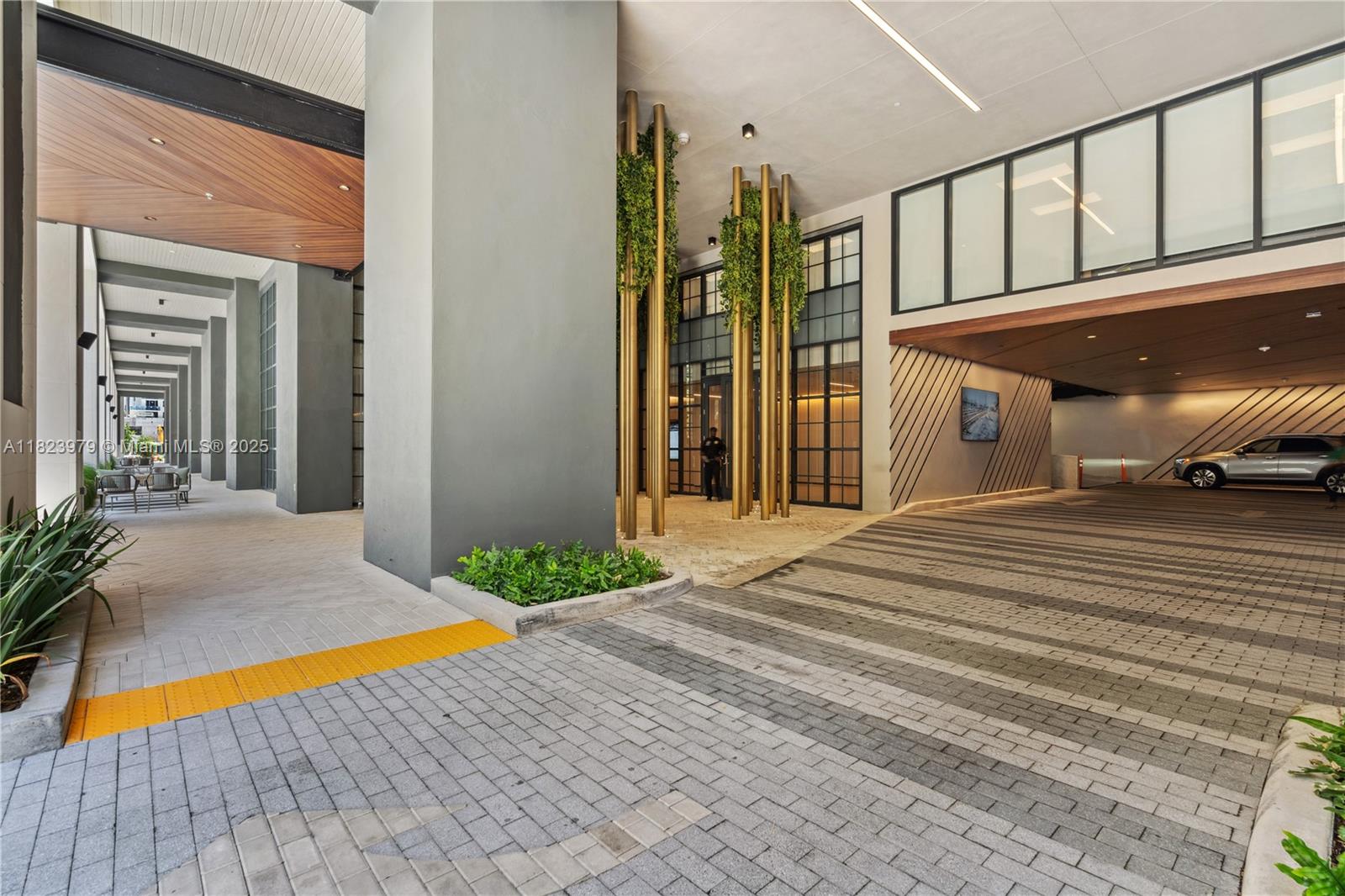 601 NE 1st Ave # 2703