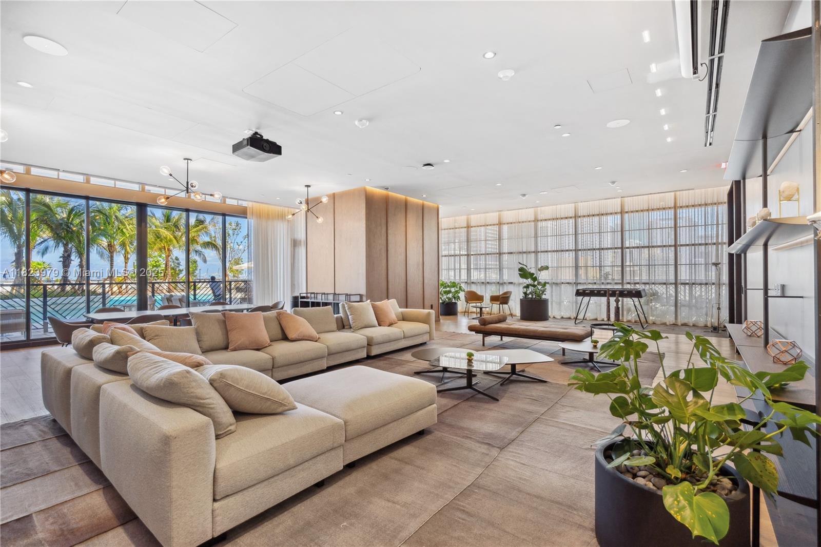 601 NE 1st Ave # 2703