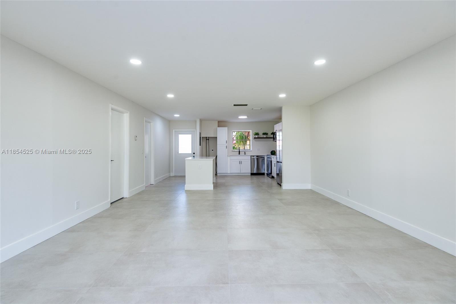 846 Salem Ln