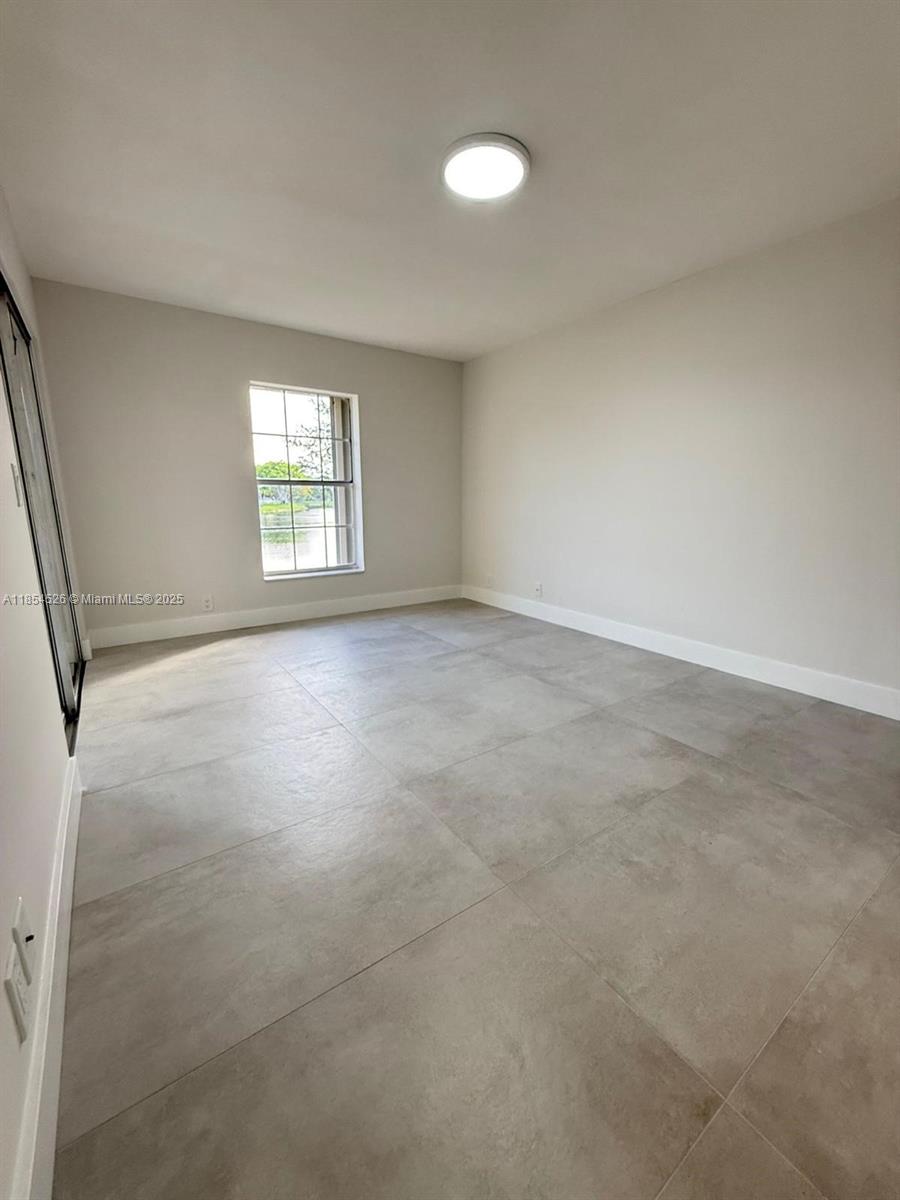 316 Cape Cod Cir # B