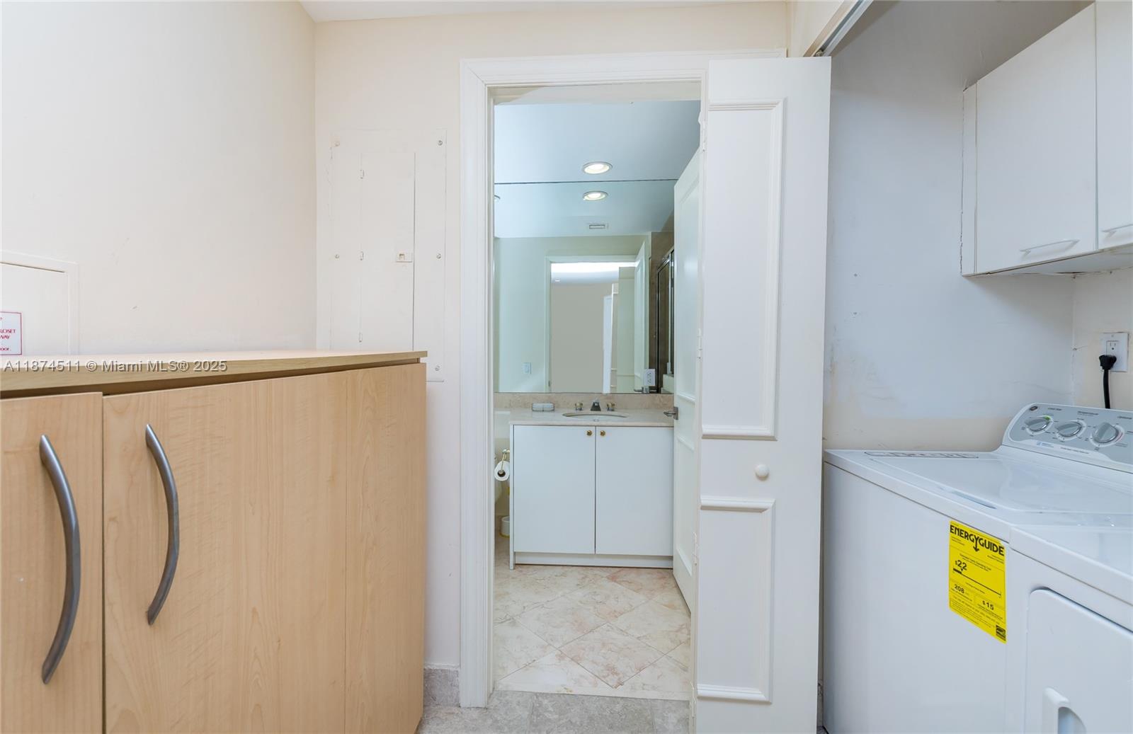 785 Crandon Blvd # 603