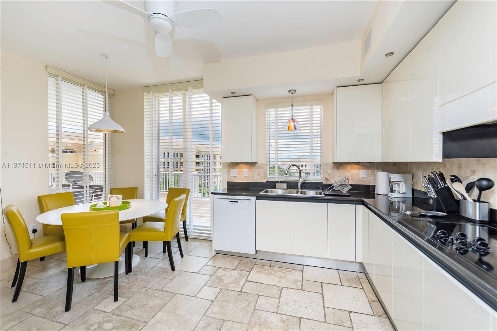 785 Crandon Blvd # 603