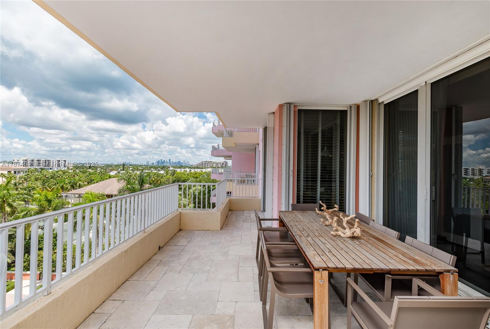 785 Crandon Blvd # 603