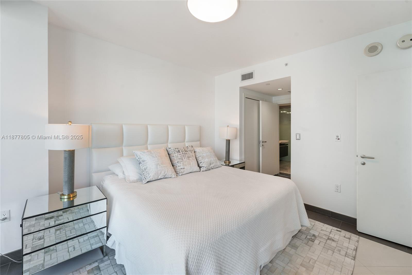 200 Biscayne Boulevard Way # 3613