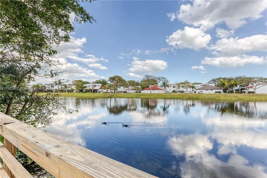 470 NW 38th Ave