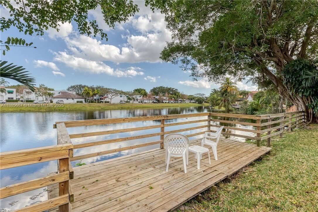 470 NW 38th Ave
