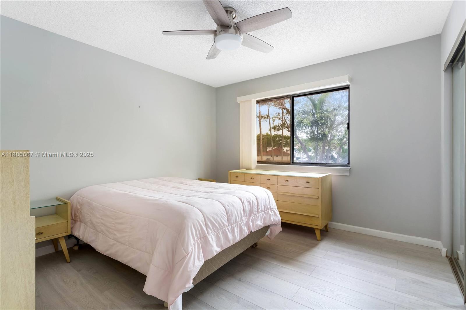 470 NW 38th Ave