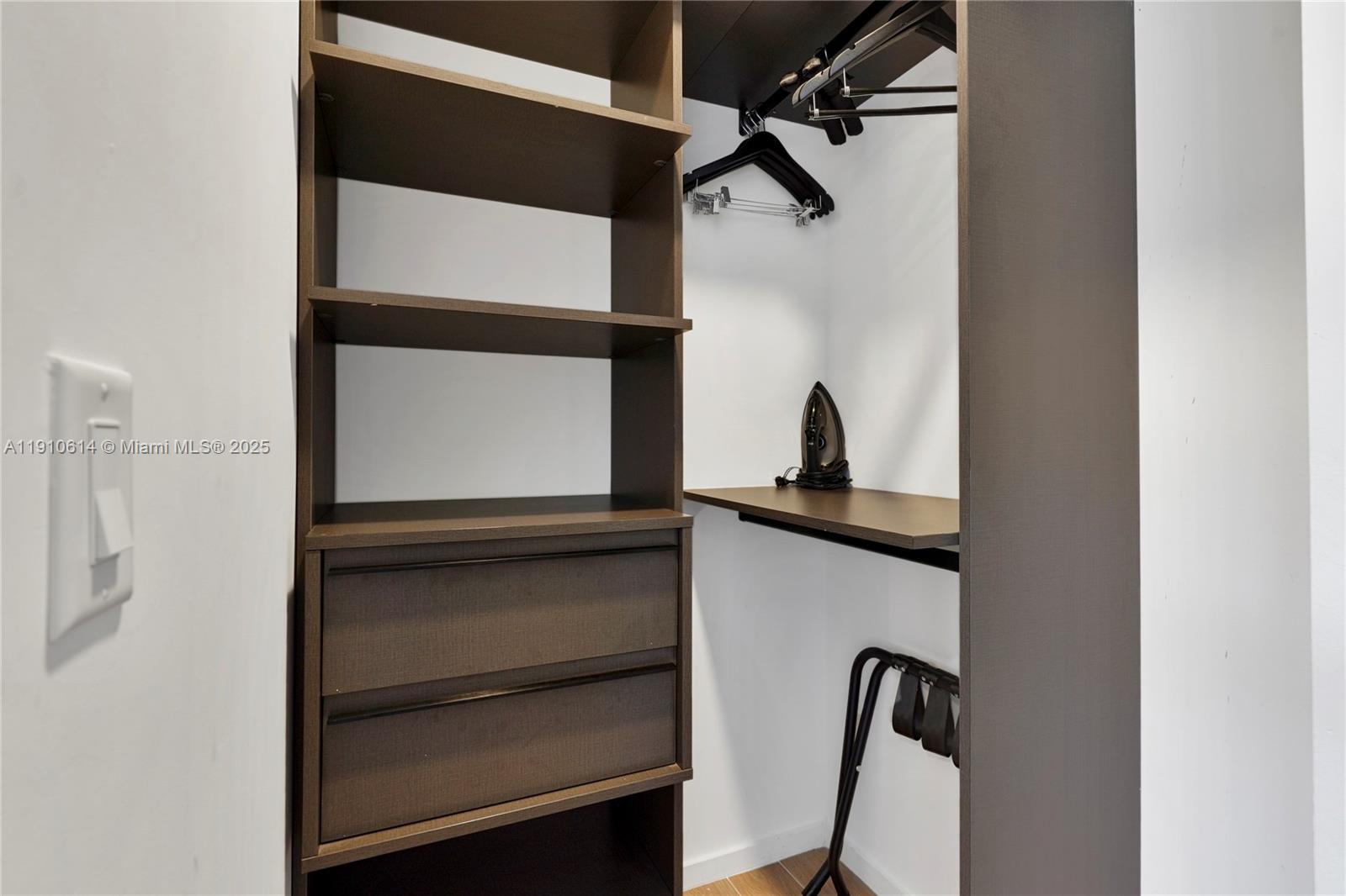 398 NE 5th St # 3618