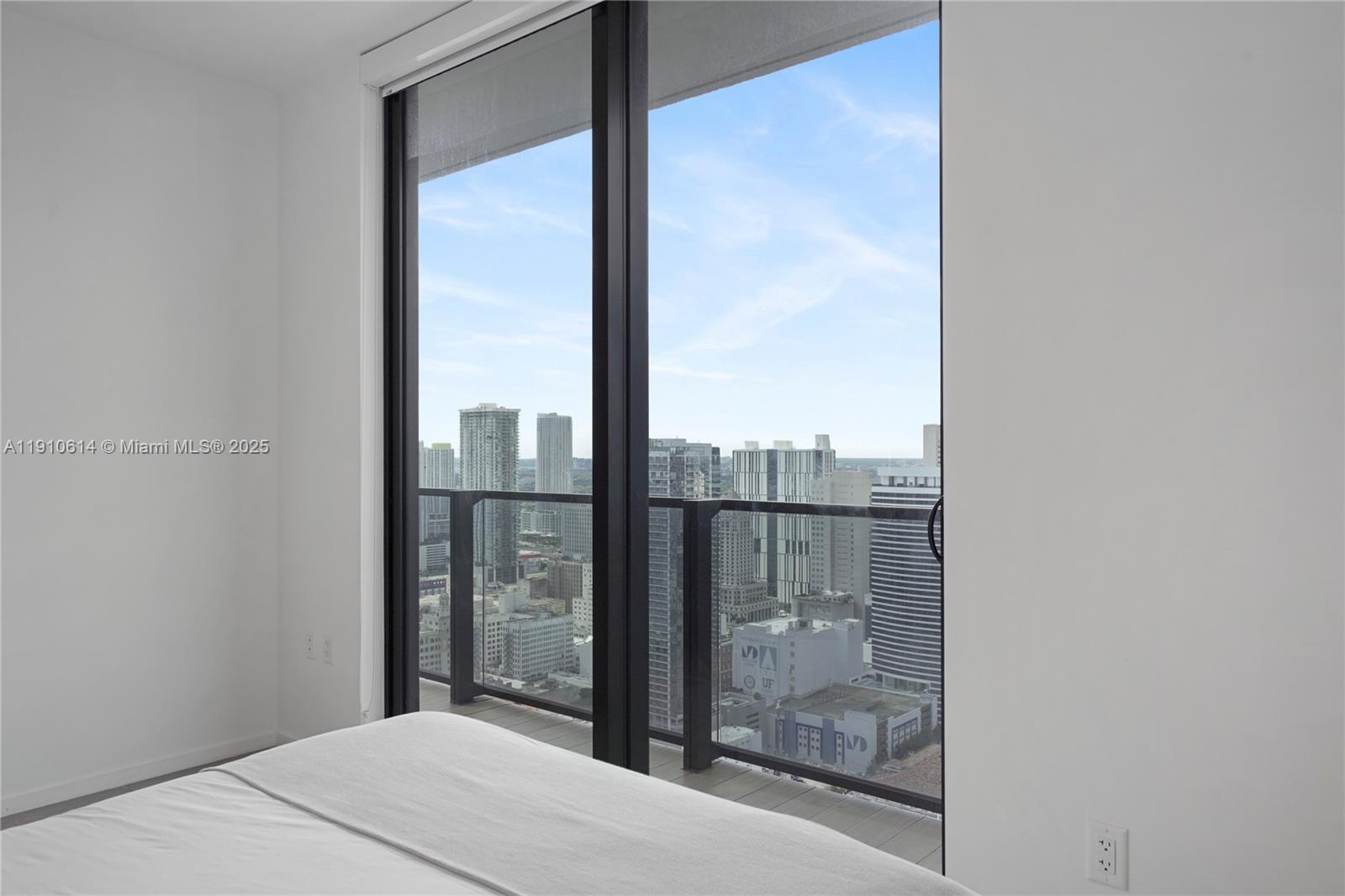 398 NE 5th St # 3618