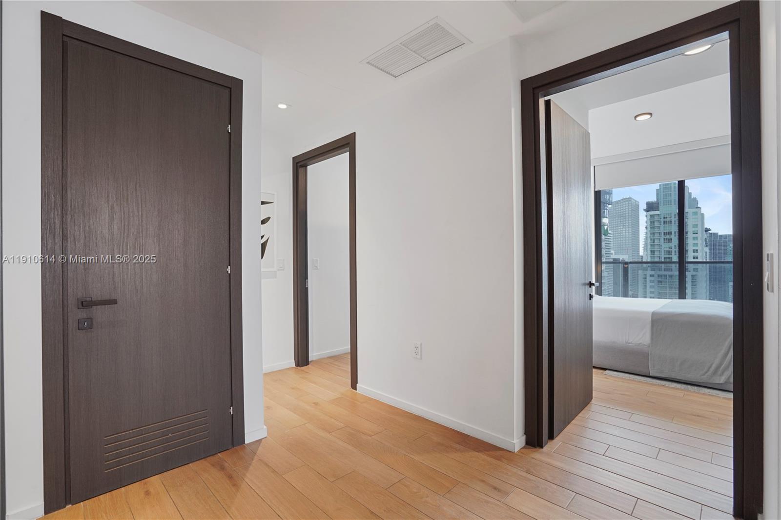 398 NE 5th St # 3618