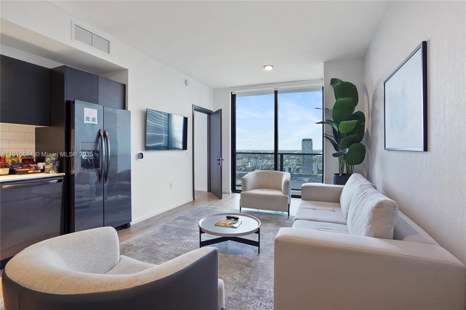 398 NE 5th St # 3618