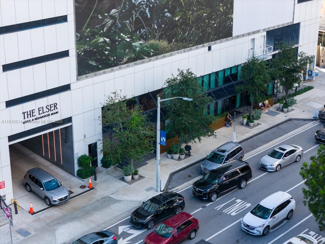 398 NE 5th St # 3618