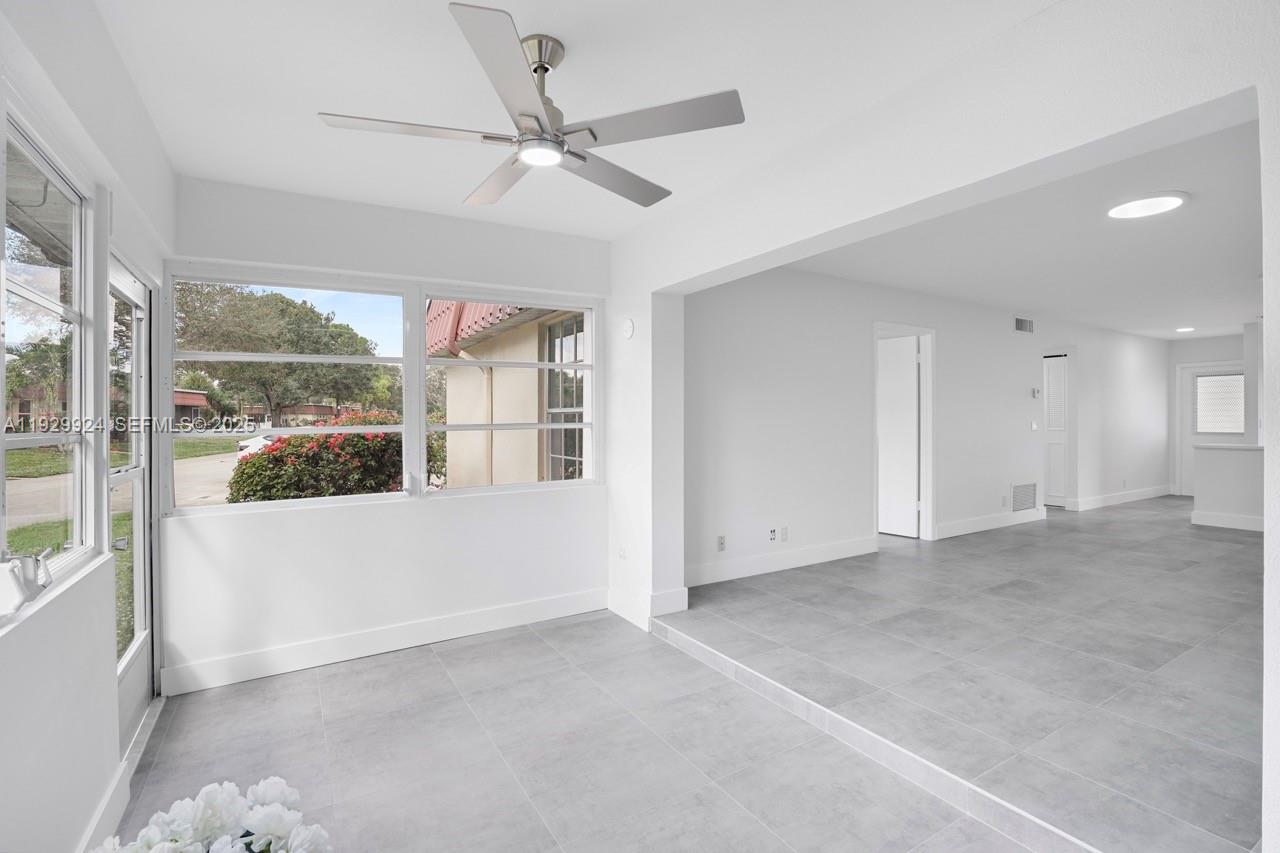 737 Nantucket Cir # B