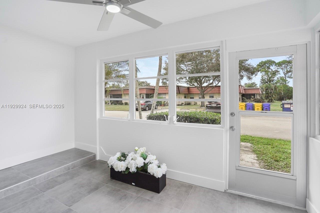 737 Nantucket Cir # B