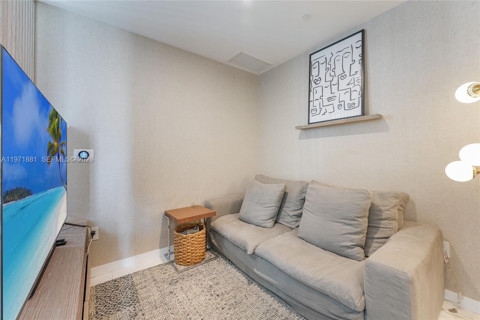 480 NE 31st St # 3407