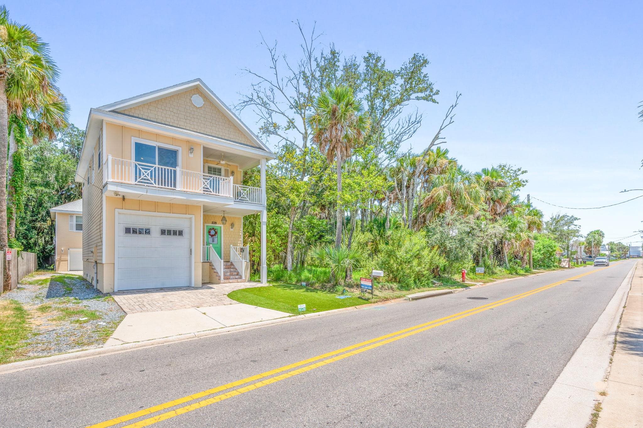 239 Riberia St