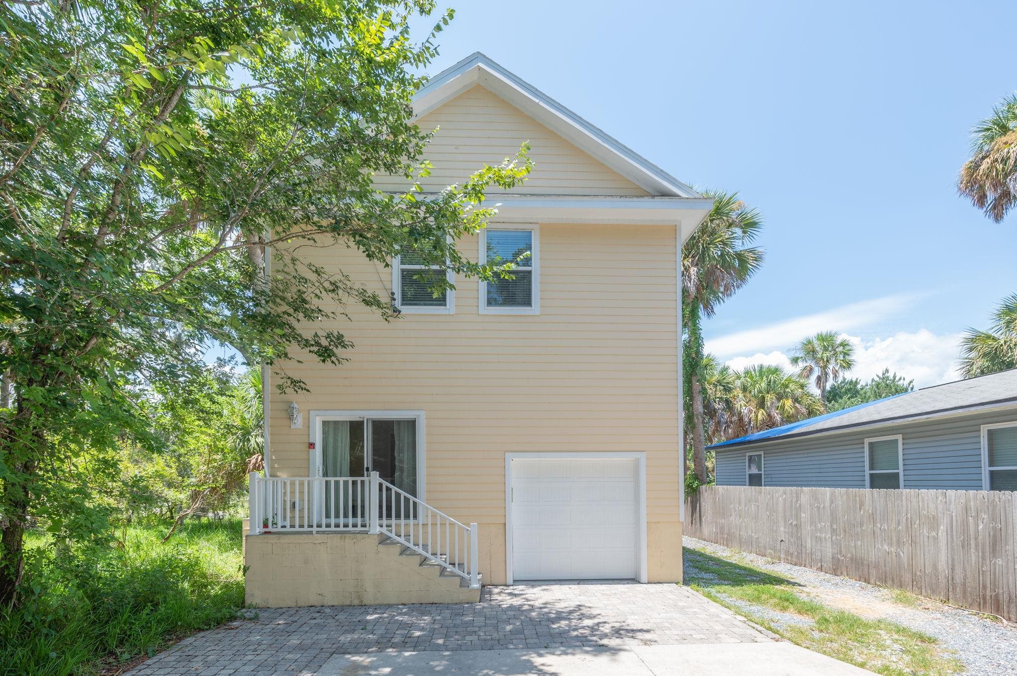 239 Riberia St