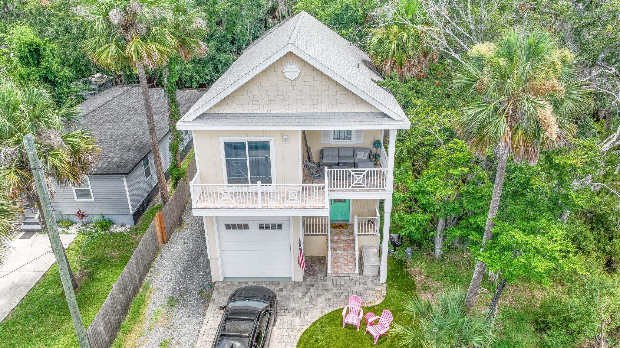 239 Riberia St