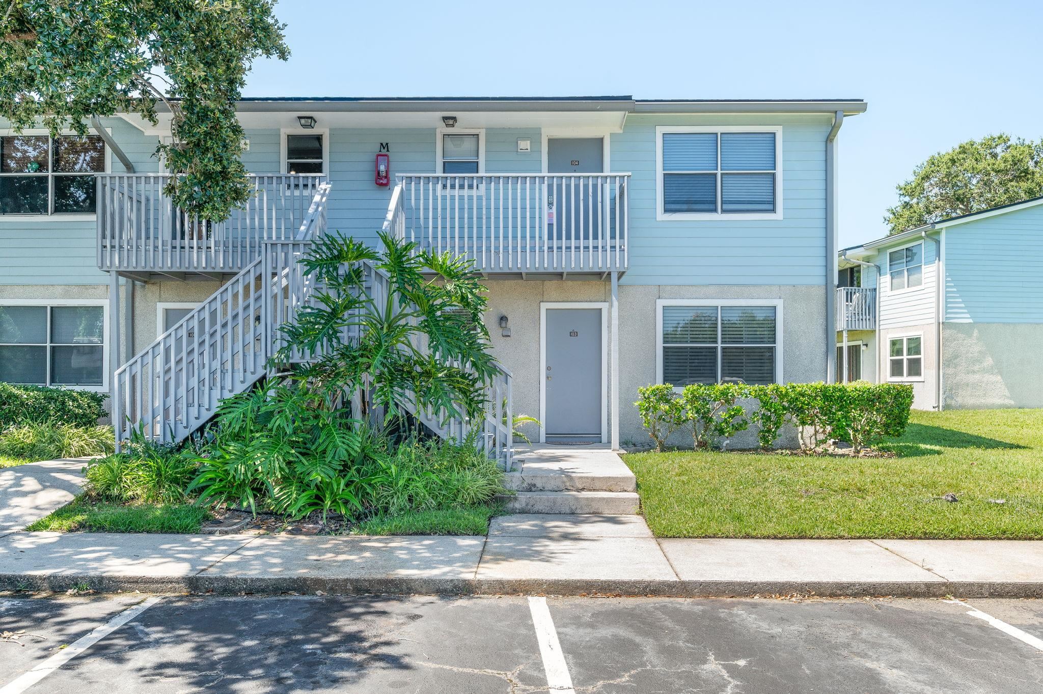 700 W Pope Rd Unit: M103