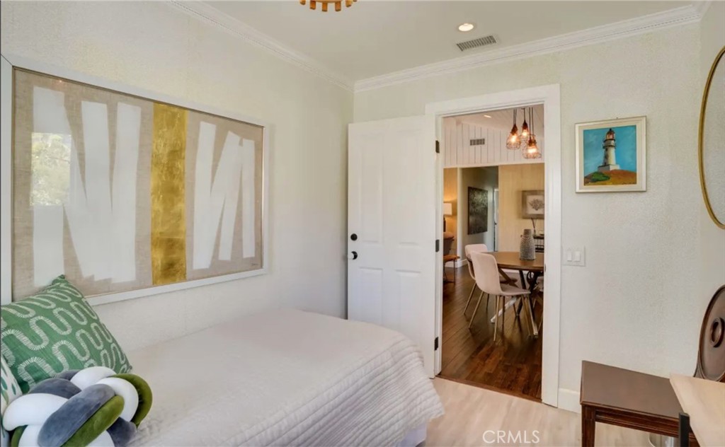 1125 Temple Terrace