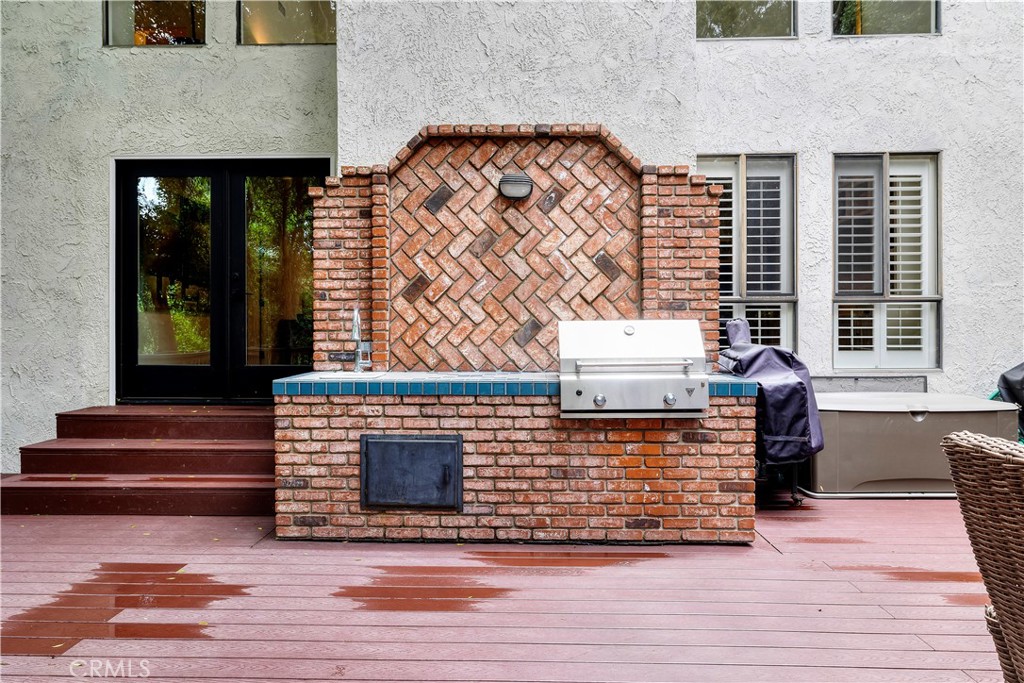 361 Newport Glen Court