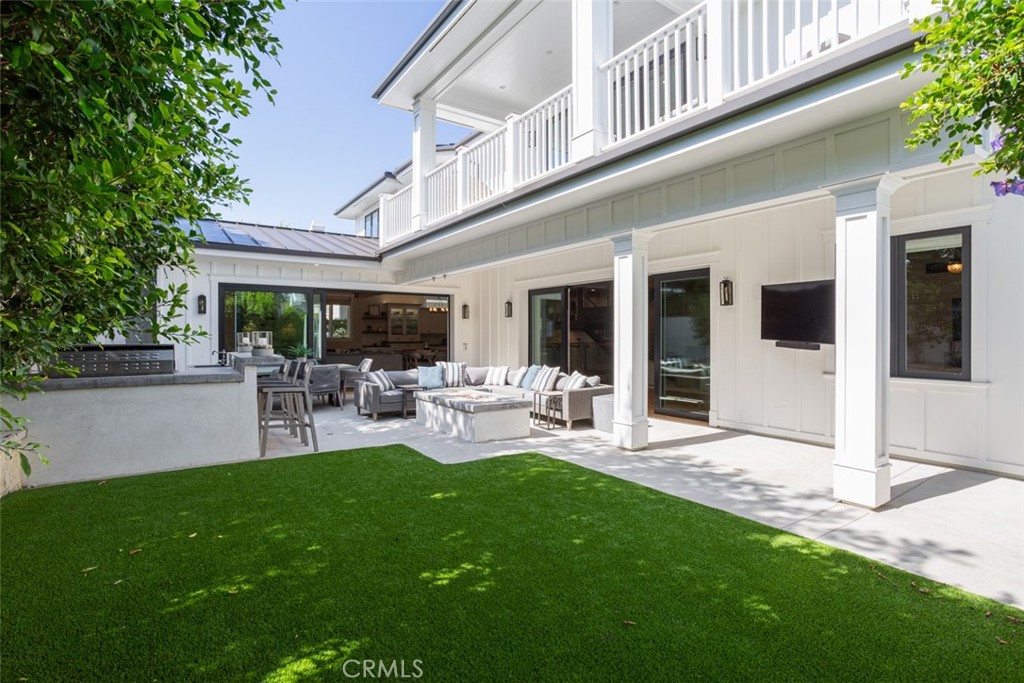 2015 Leeward Lane