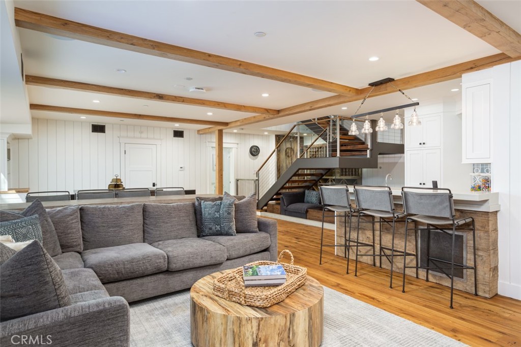 2015 Leeward Lane