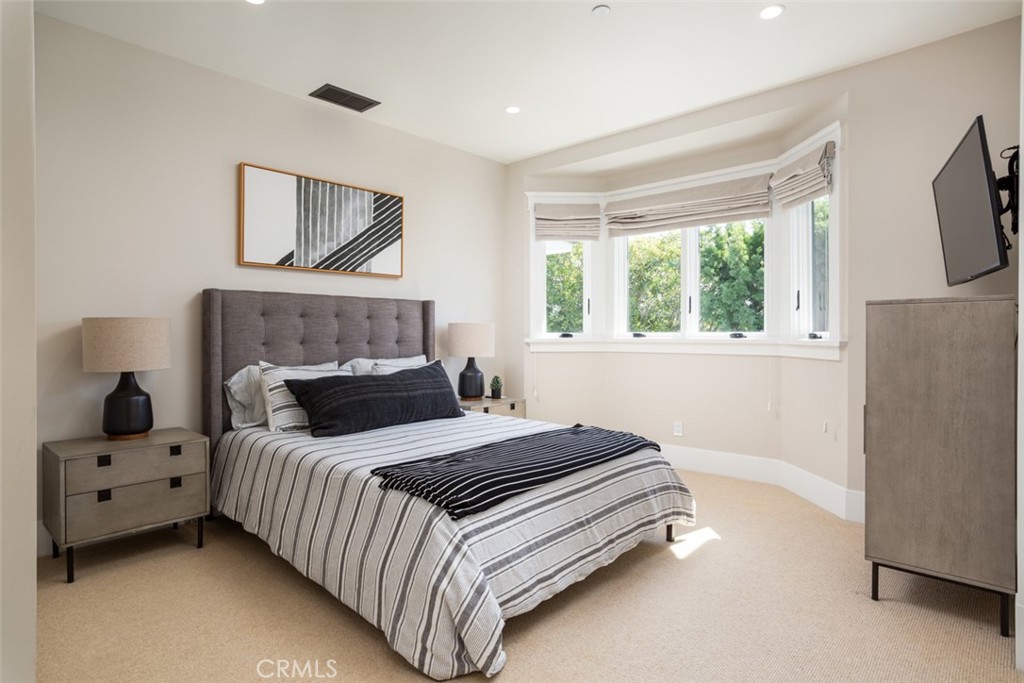 2015 Leeward Lane