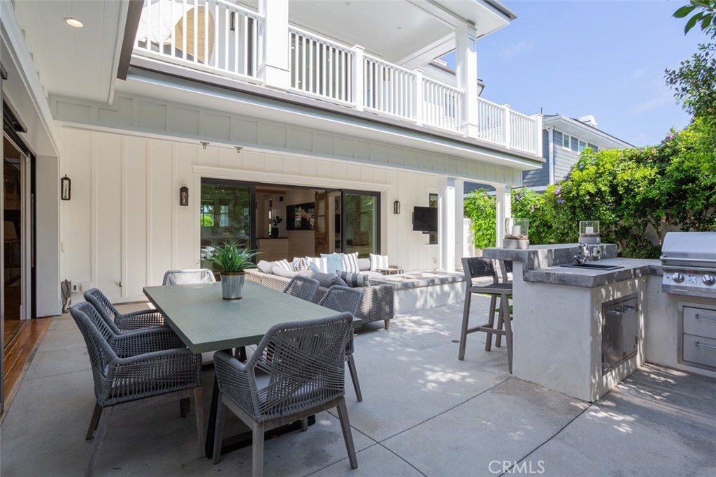2015 Leeward Lane