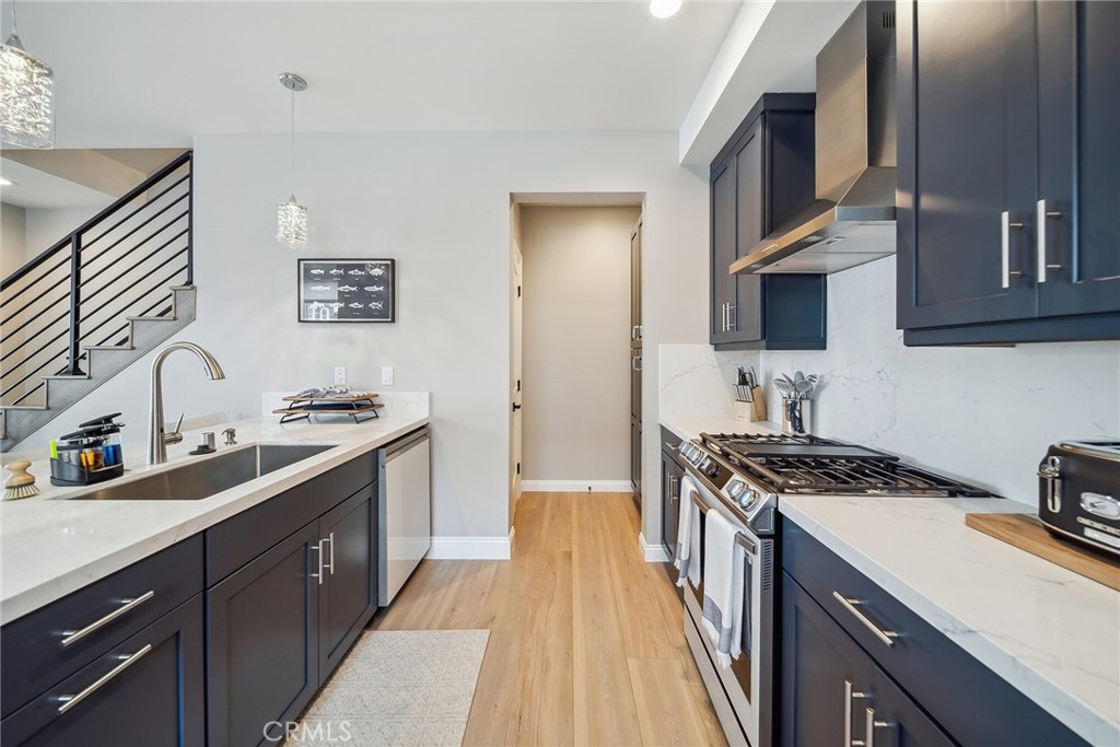 506 Clubhouse Avenue