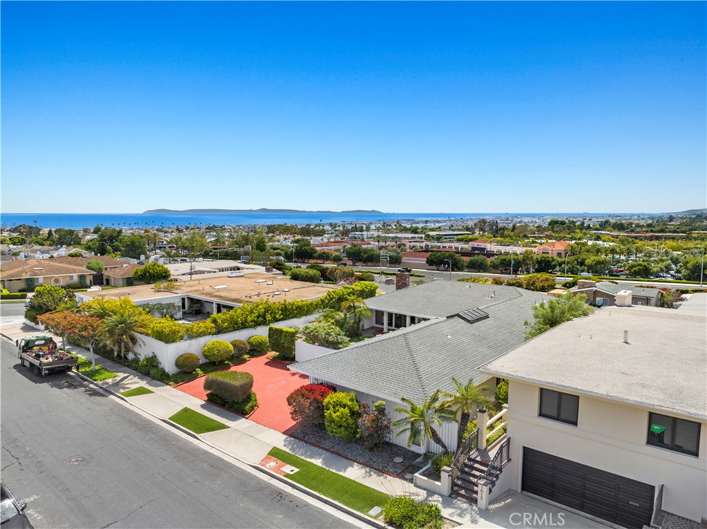 1007 White Sails Way