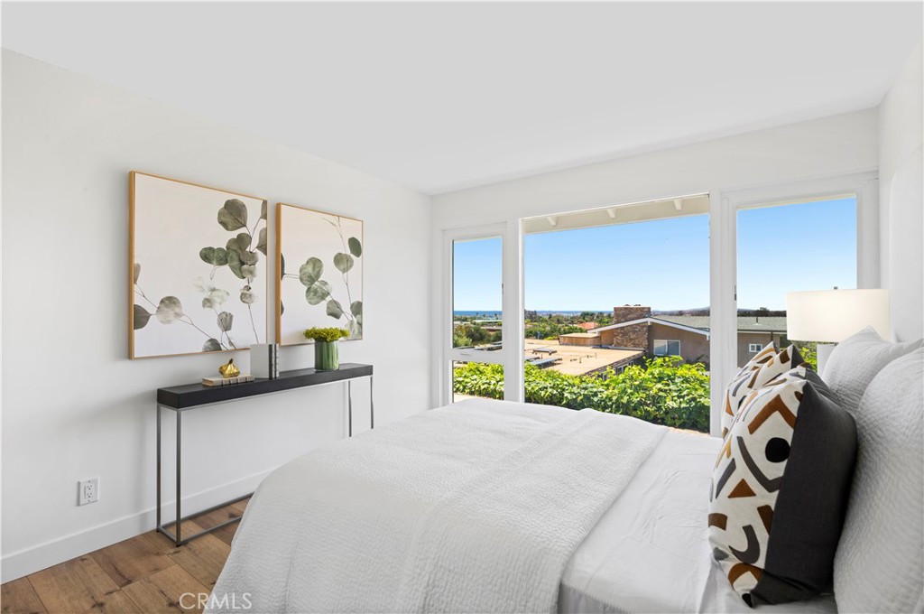 1007 White Sails Way