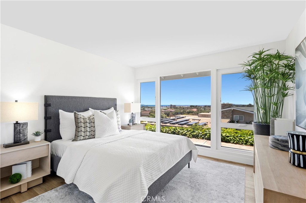 1007 White Sails Way