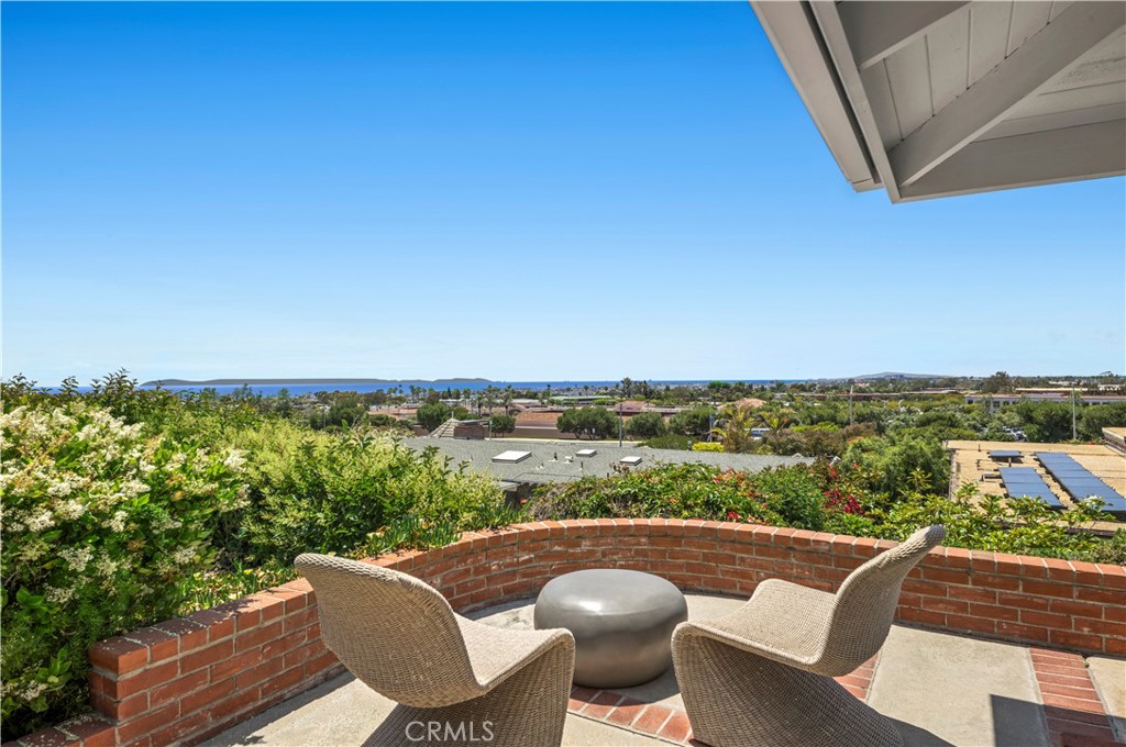 1007 White Sails Way