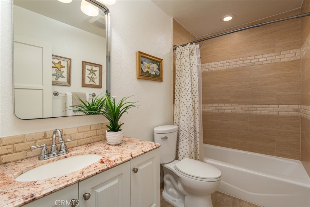 2054 Monrovia Avenue